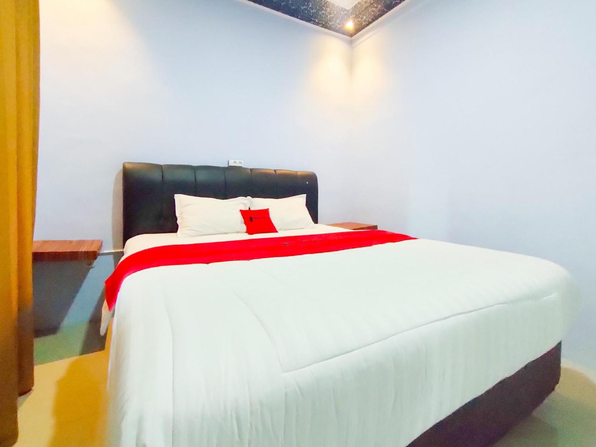 Reddoorz Syariah Near Stasiun Wates Hotel Wates  Екстериор снимка